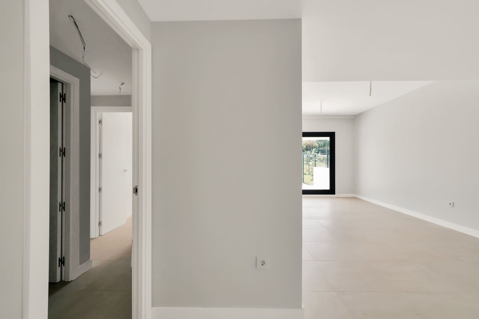 2 bedroom Apartment for sale in New Golden Mile with pool - € 399,000 (Ref: 9672291)