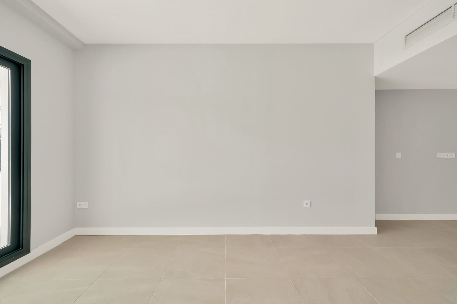 2 bedroom Apartment for sale in New Golden Mile with pool - € 399,000 (Ref: 9672291)