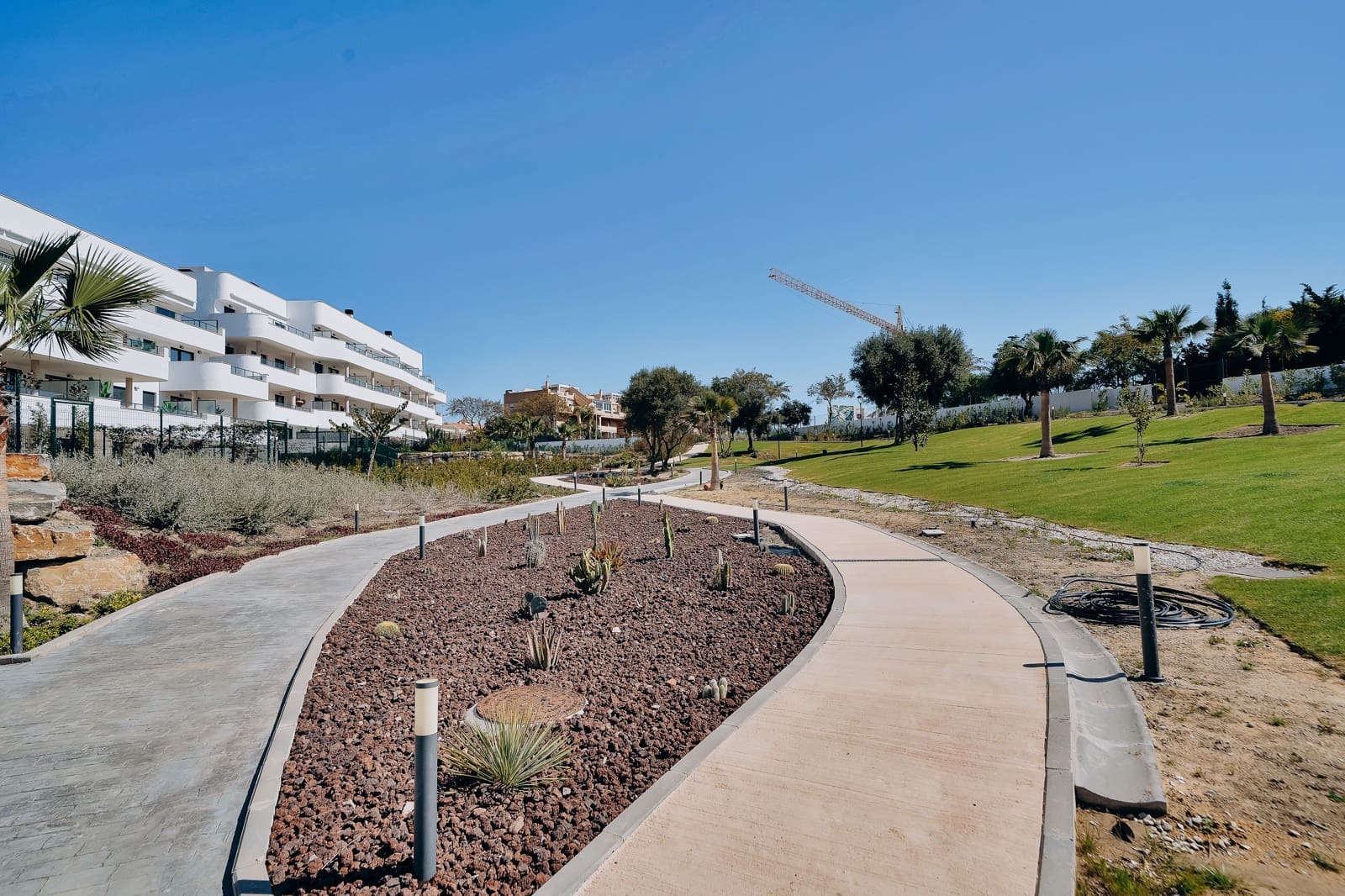 2 bedroom Apartment for sale in New Golden Mile with pool - € 399,000 (Ref: 9672291)