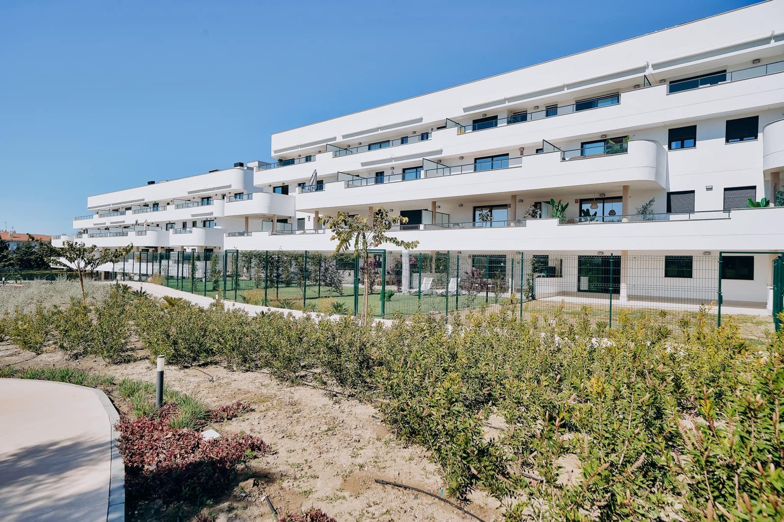 2 bedroom Apartment for sale in New Golden Mile with pool - € 399,000 (Ref: 9672291)