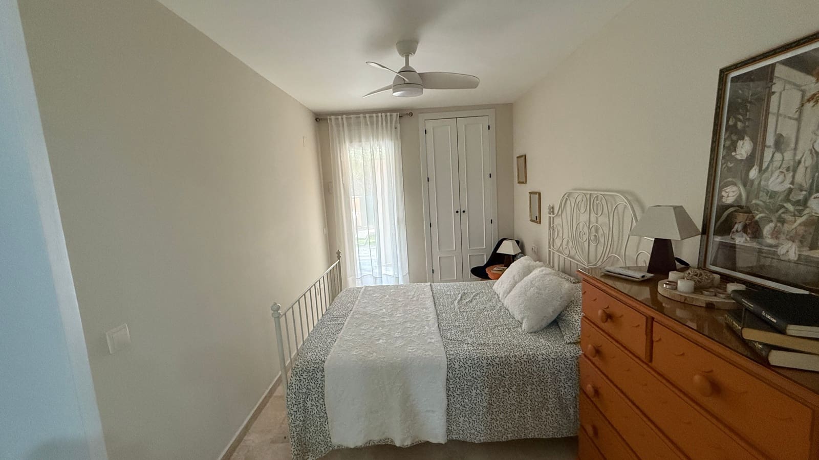 2 bedroom Apartment for sale in Marbella with pool - € 650,000 (Ref: 9676650)