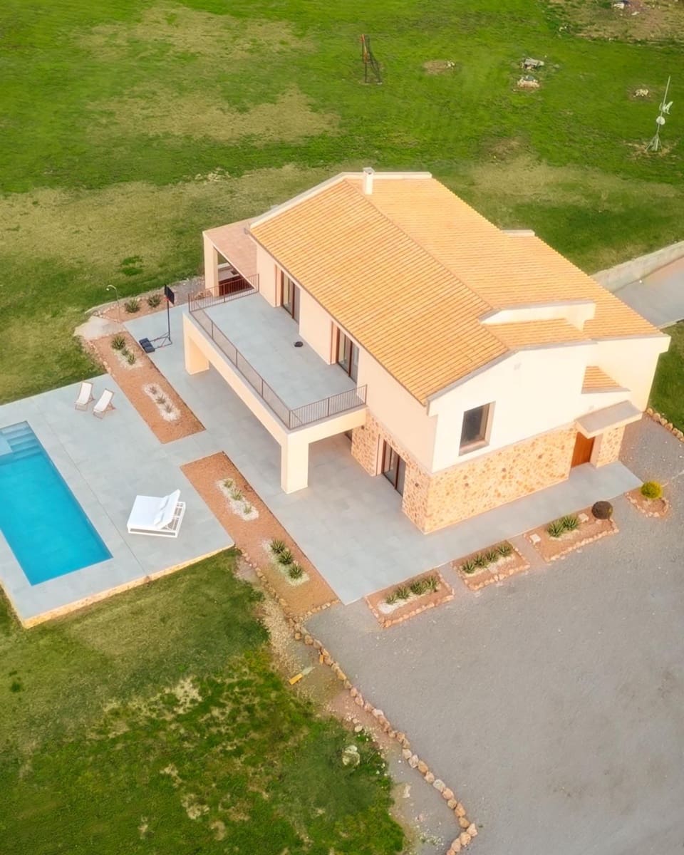 Villa/Maison à louer à Alcudia avec piscine - 10 000 € (Ref: 9679283)