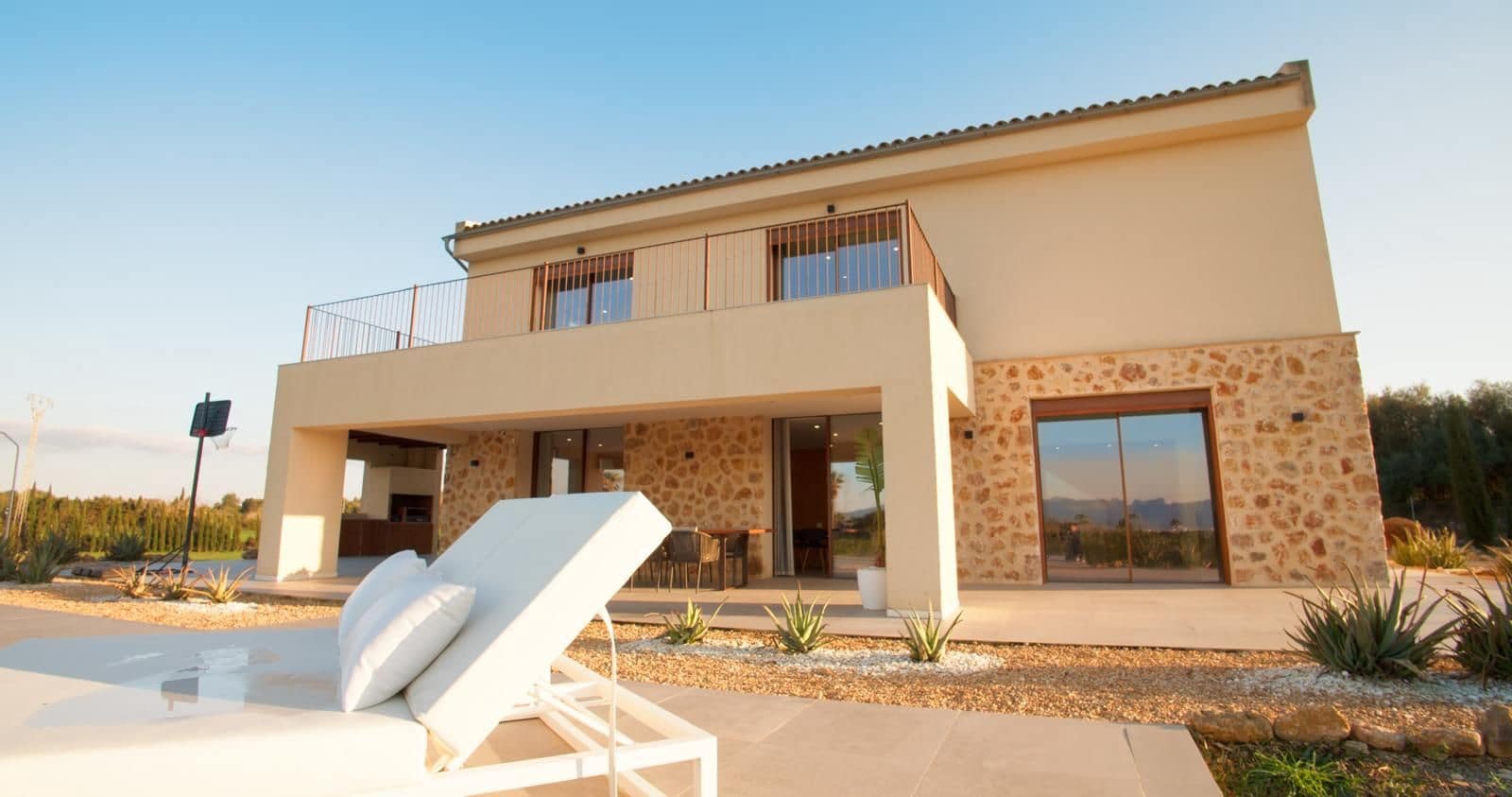 Villa/Maison à louer à Alcudia avec piscine - 10 000 € (Ref: 9679283)