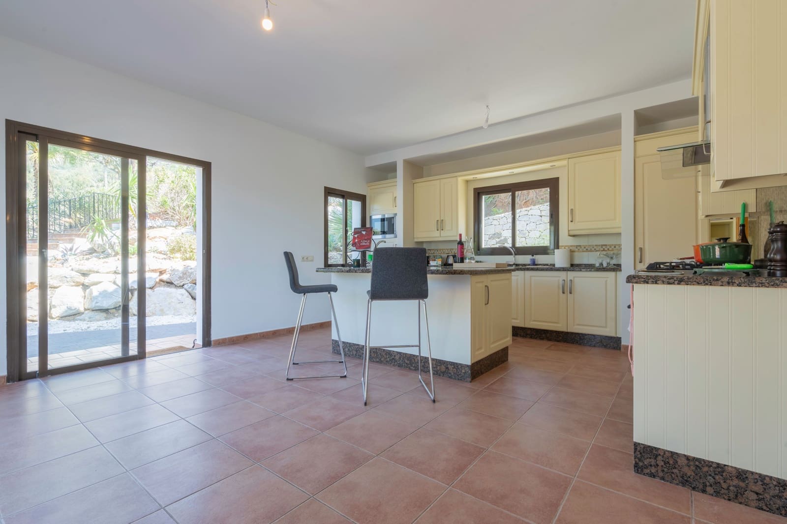 4 soveværelse Villa til salg i Mijas med swimmingpool - € 1.450.000 (Ref: 9681396)