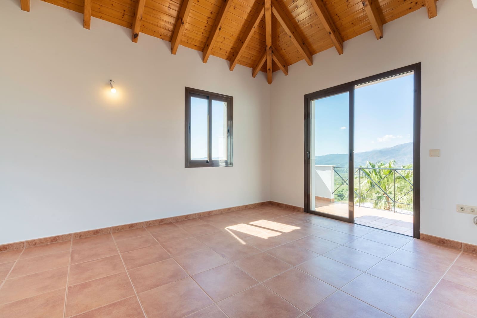 4 soveværelse Villa til salg i Mijas med swimmingpool - € 1.450.000 (Ref: 9681396)