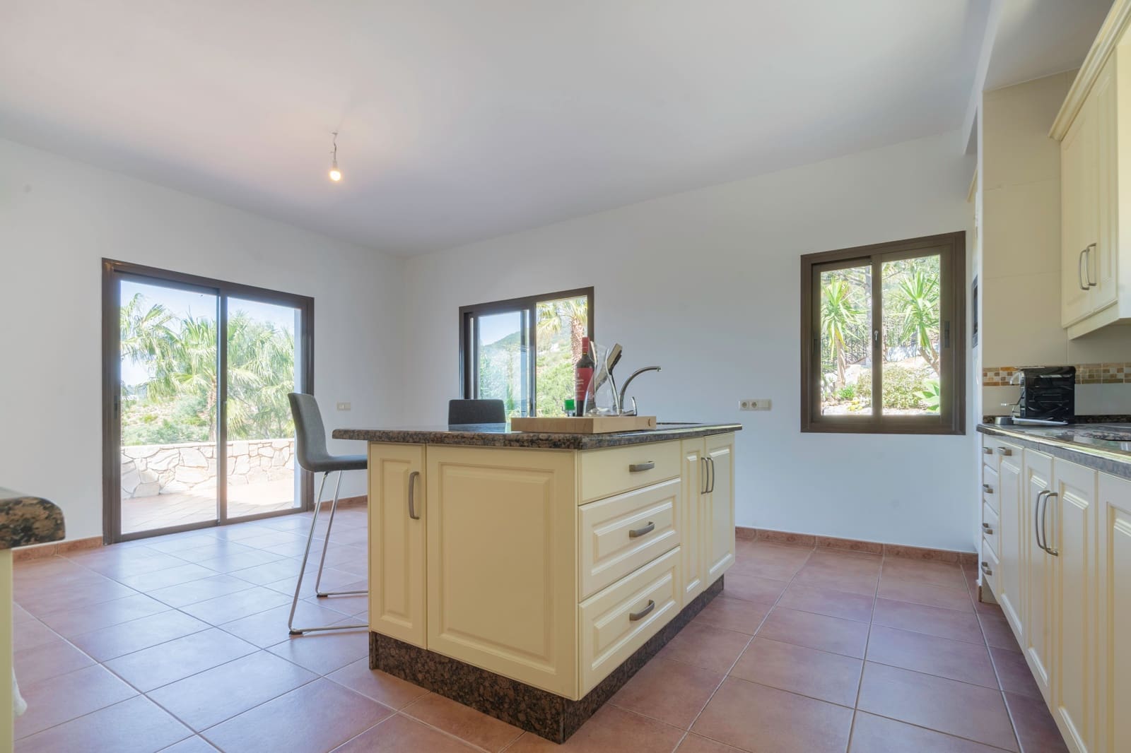 4 soveværelse Villa til salg i Mijas med swimmingpool - € 1.450.000 (Ref: 9681396)