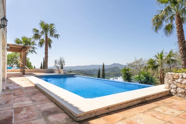 4 soveværelse Villa til salg i Valtocado - La Alquería - La Atalaya, Mijas - € 1.450.000 (Ref: 9681396)
