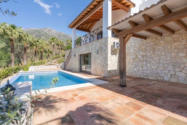 4 soveværelse Villa til salg i Valtocado - La Alquería - La Atalaya, Mijas - € 1.450.000 (Ref: 9681396)