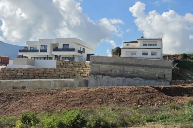 Casa en Alhaurín de la Torre en venta - 380.000 € (Ref: 9683341)