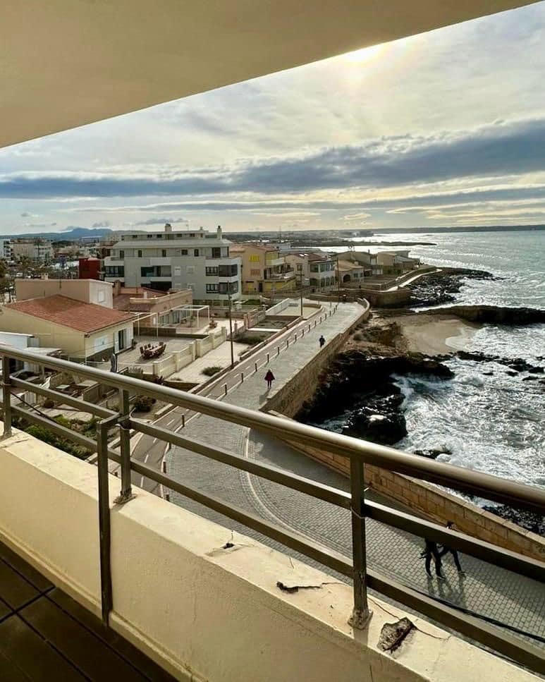 3 bedroom Apartment for rent in Palma de Mallorca - € 2,450 (Ref: 9684328)