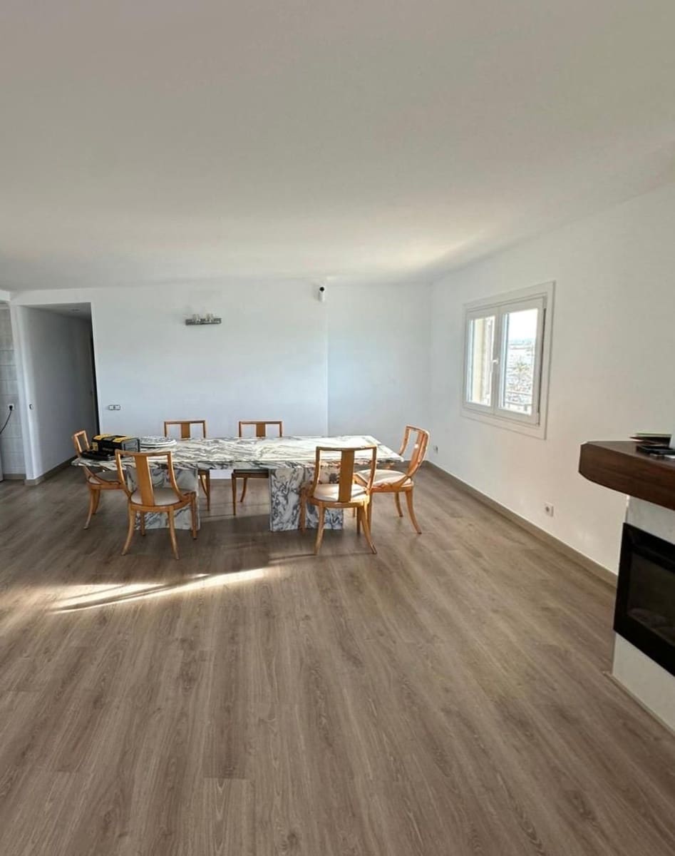 3 bedroom Apartment for rent in Palma de Mallorca - € 2,450 (Ref: 9684328)