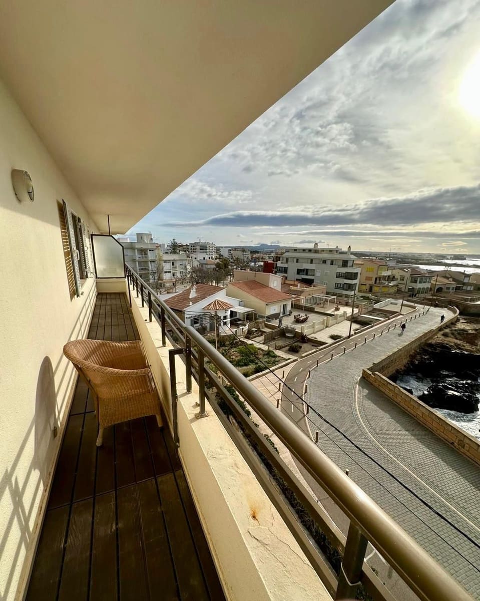 3 bedroom Apartment for rent in Palma de Mallorca - € 2,450 (Ref: 9684328)