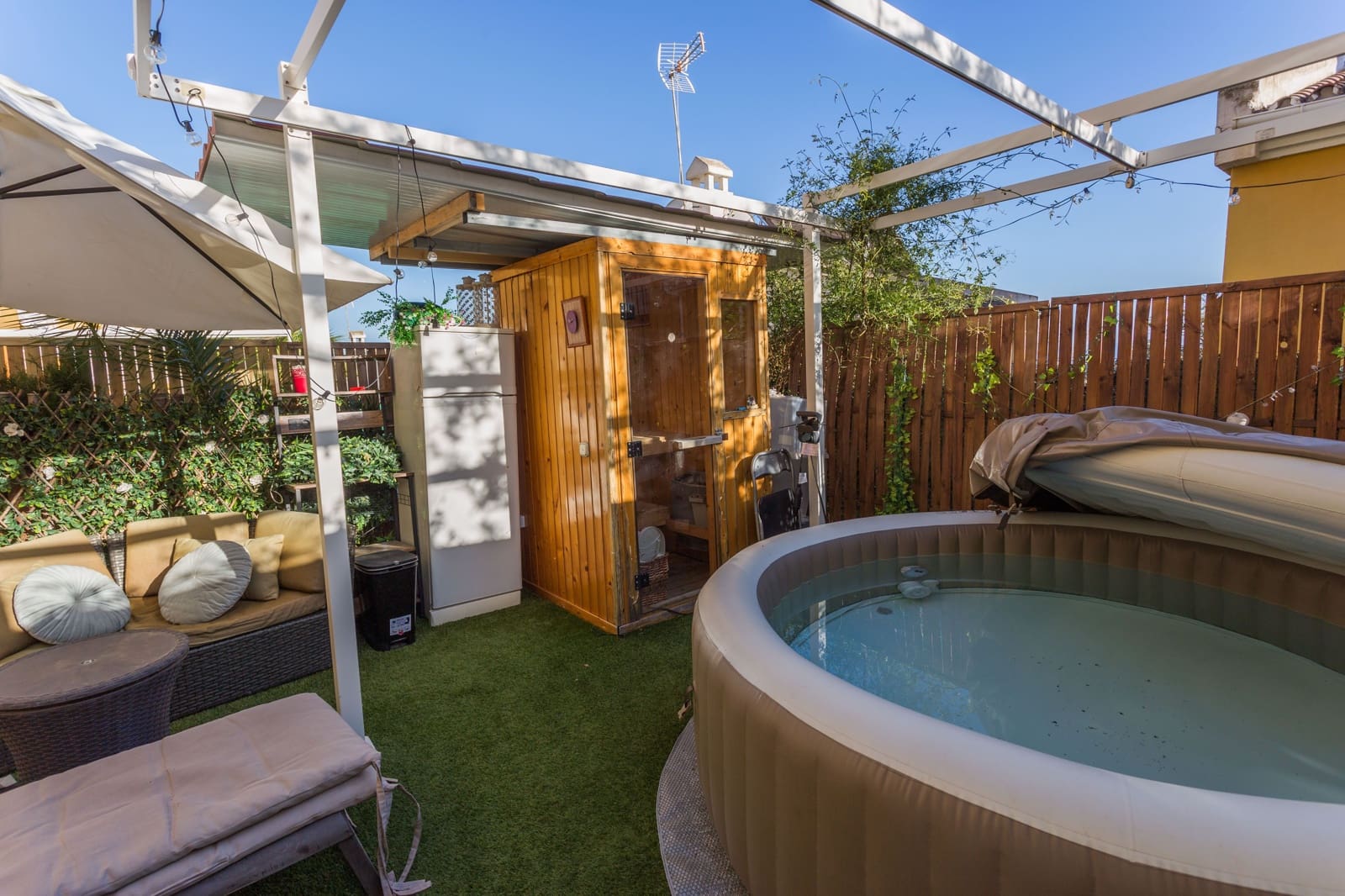 4 bedroom Townhouse for sale in Benalmadena - € 589,000 (Ref: 9684329)