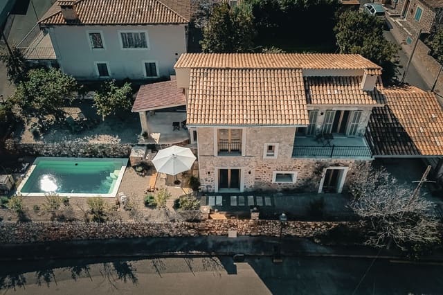 3 Zimmer Haus zu verkaufen in Banyalbufar mit Pool - 1.185.000 € (Ref: 9685235)