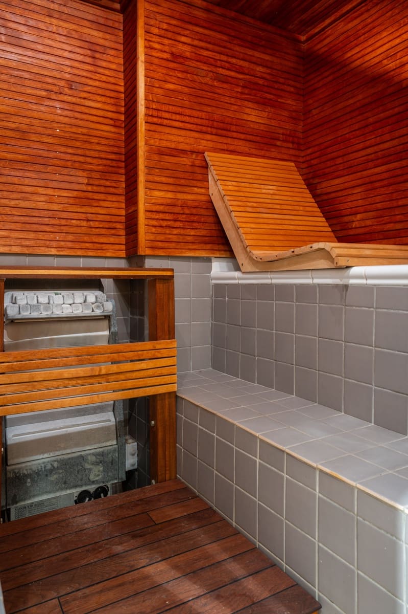 4 bedroom Townhouse for sale in Benalmadena - € 700,000 (Ref: 9687625)