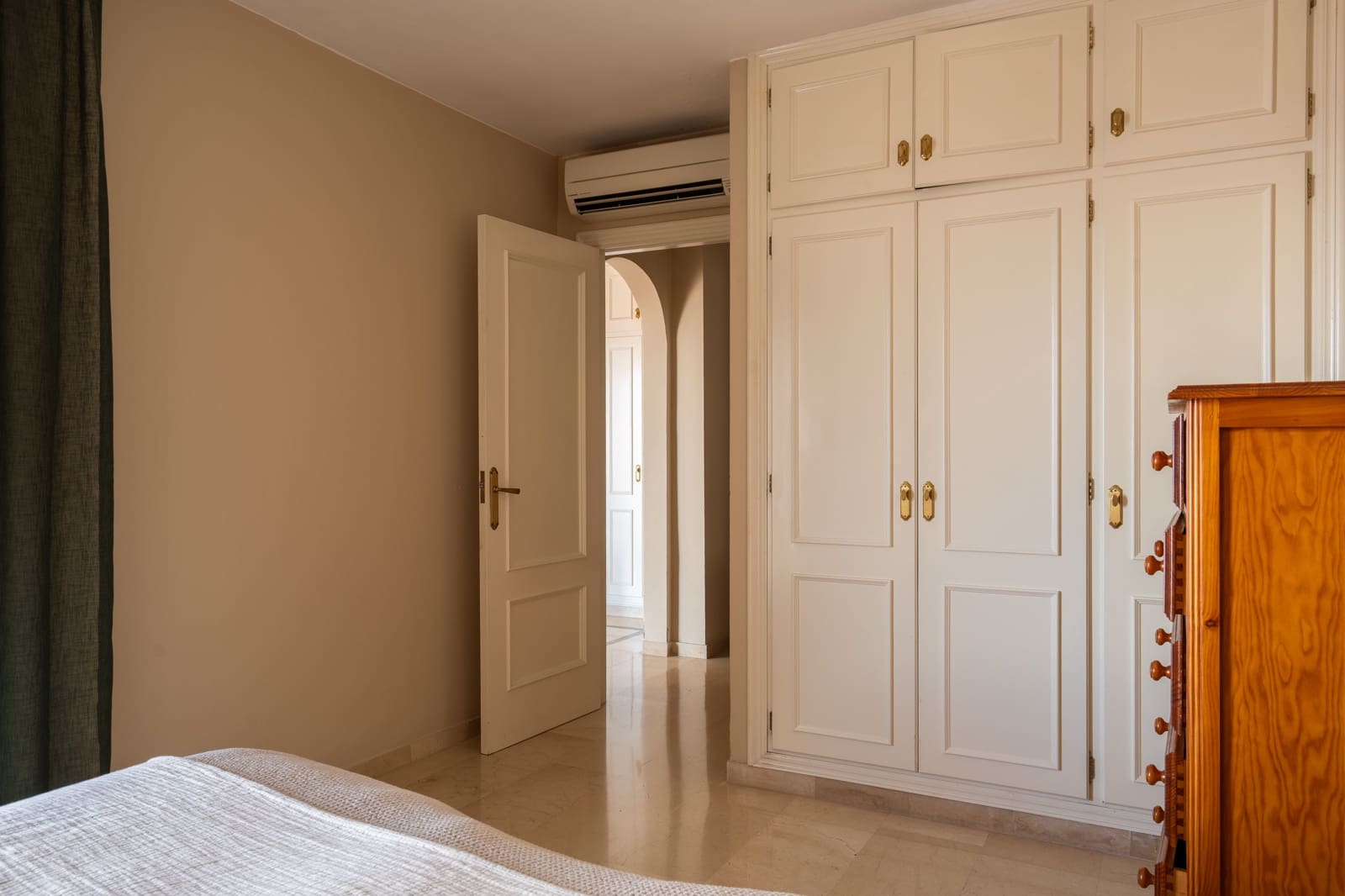 4 bedroom Townhouse for sale in Benalmadena - € 700,000 (Ref: 9687625)