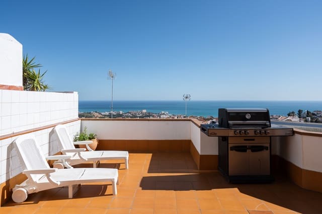 Casa de 4 habitaciones en Benalmádena pueblo, Benalmádena en venta - 700.000 € (Ref: 9687625)