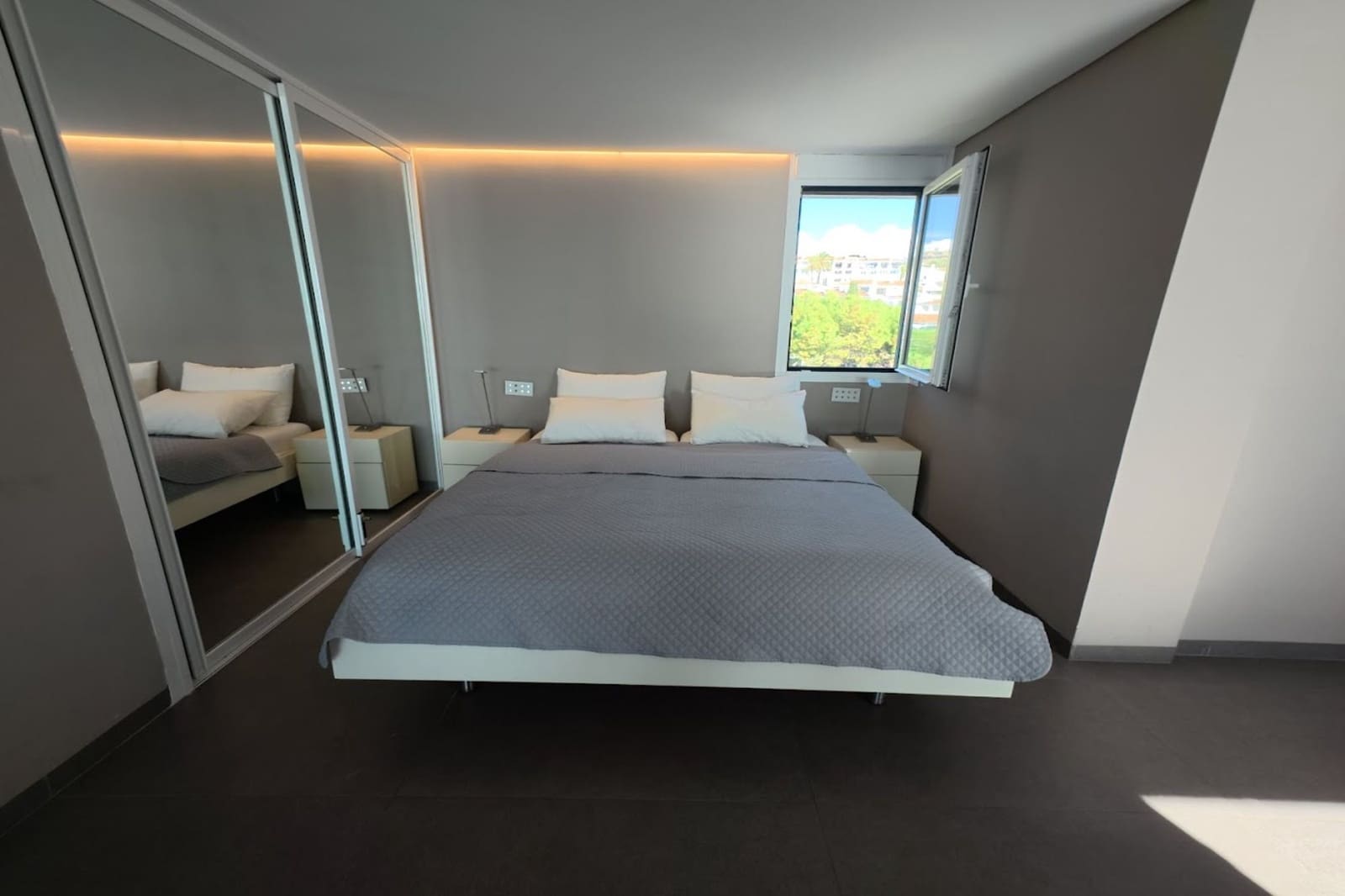 1 Zimmer Penthouse zu verkaufen in Mijas Costa mit Pool - 525.000 € (Ref: 9696756)