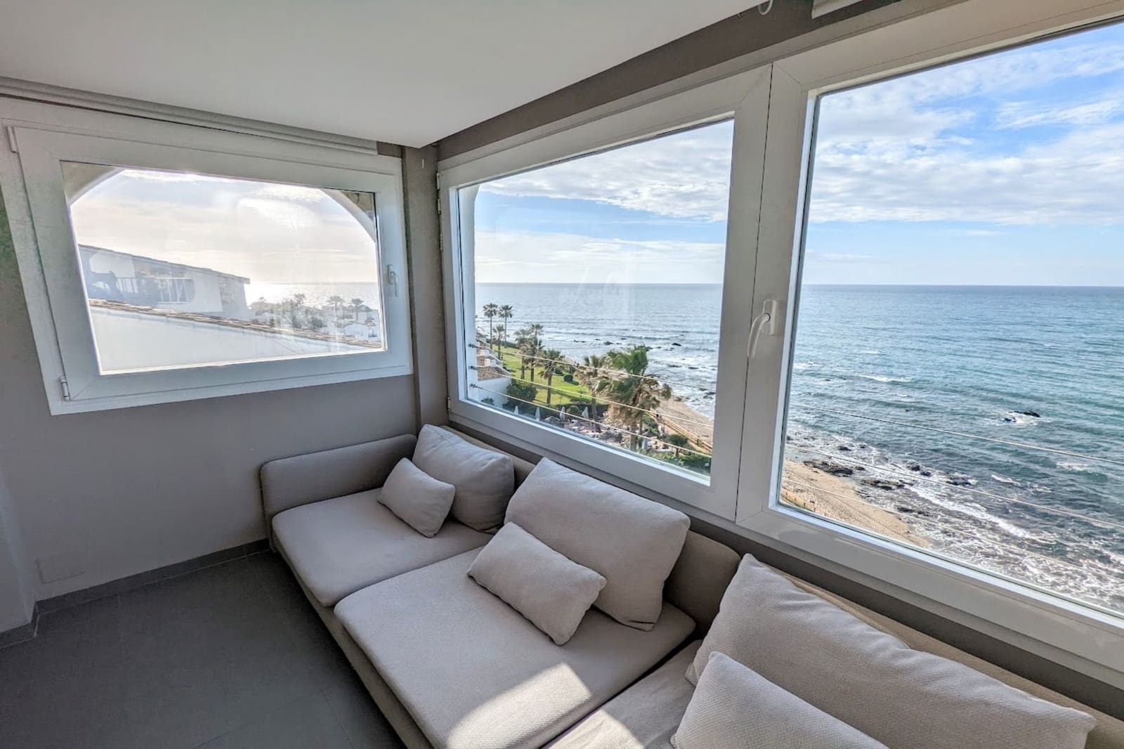 1 Zimmer Penthouse zu verkaufen in Mijas Costa mit Pool - 525.000 € (Ref: 9696756)