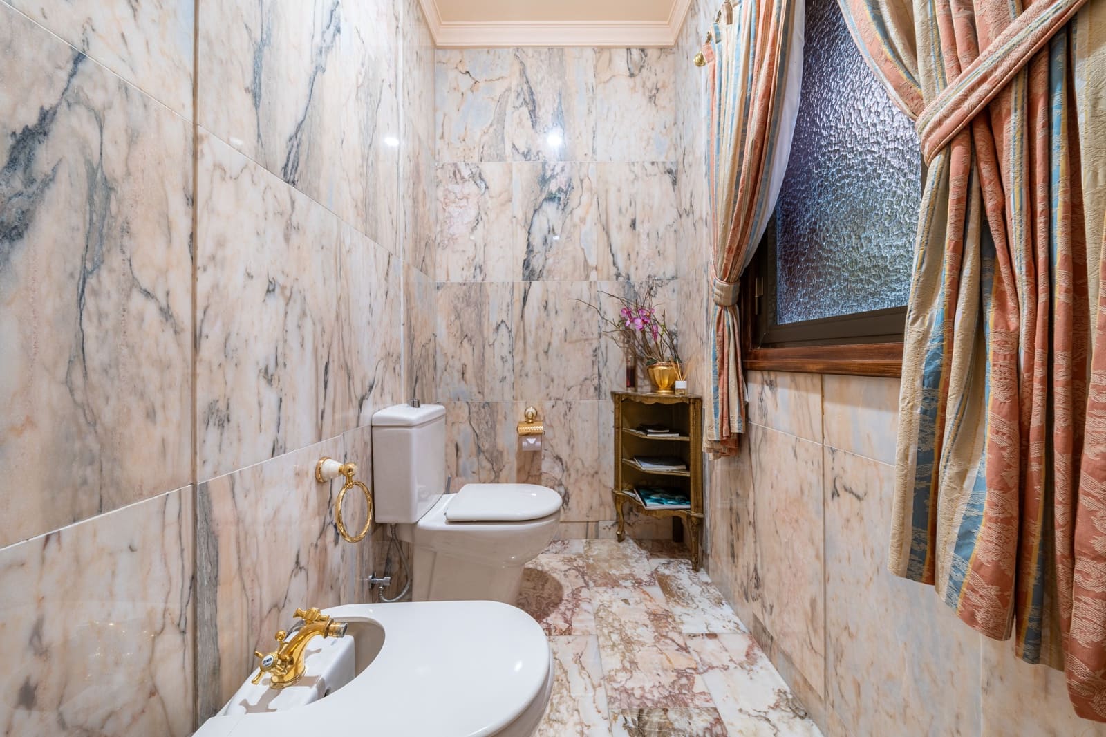 9 quarto Casa em Banda para venda em Benahavis com piscina - 11 900 000 € (Ref: 9696883)