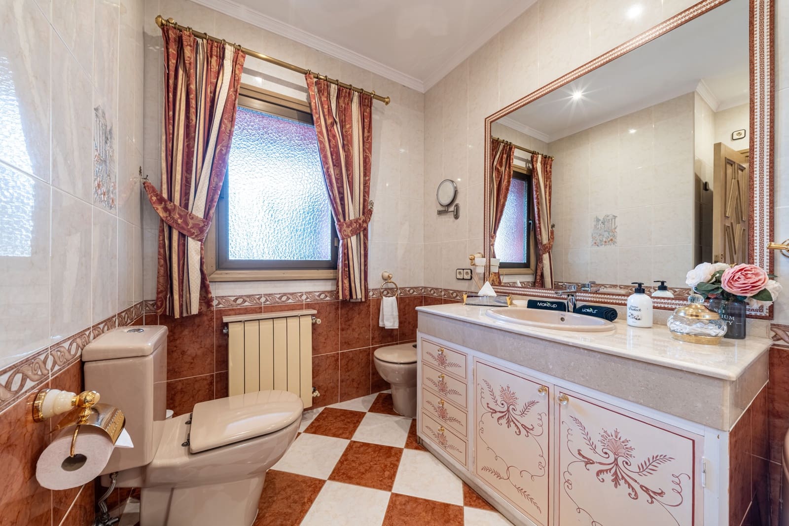 9 quarto Casa em Banda para venda em Benahavis com piscina - 11 900 000 € (Ref: 9696883)