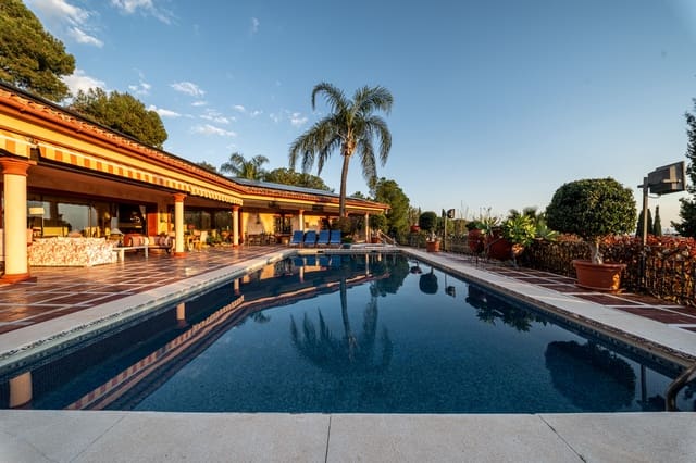 9 camera da letto Casa in vendita in El Paraíso, Benahavís con piscina - 11.900.000 € (Rif: 9696883)