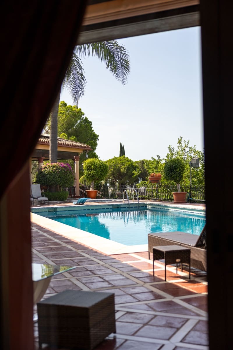 9 bedroom Townhouse for sale in Benahavis with pool garage - € 11,900,000 (Ref: 9696883)
