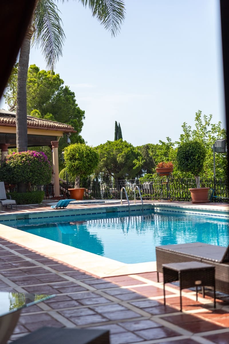 9 bedroom Townhouse for sale in Benahavis with pool garage - € 11,900,000 (Ref: 9696883)