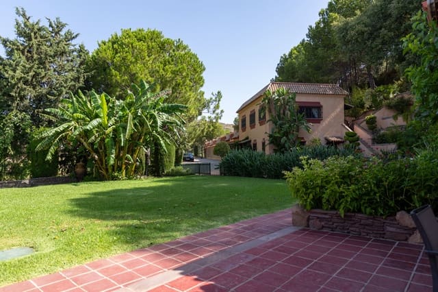9 soveværelse Byhus til salg i El Paraíso, Benahavís med swimmingpool garage - € 11.900.000 (Ref: 9696883)