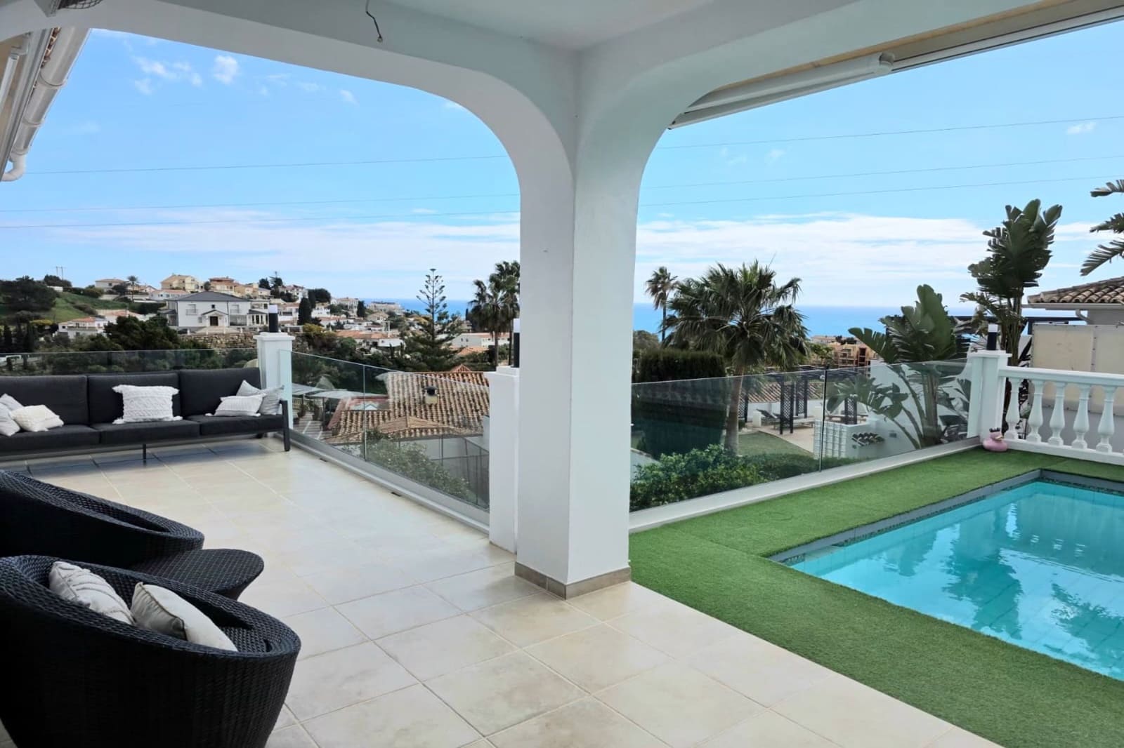 4 chambre Maison de Ville à vendre à Fuengirola avec piscine - 1 295 000 € (Ref: 9699244)