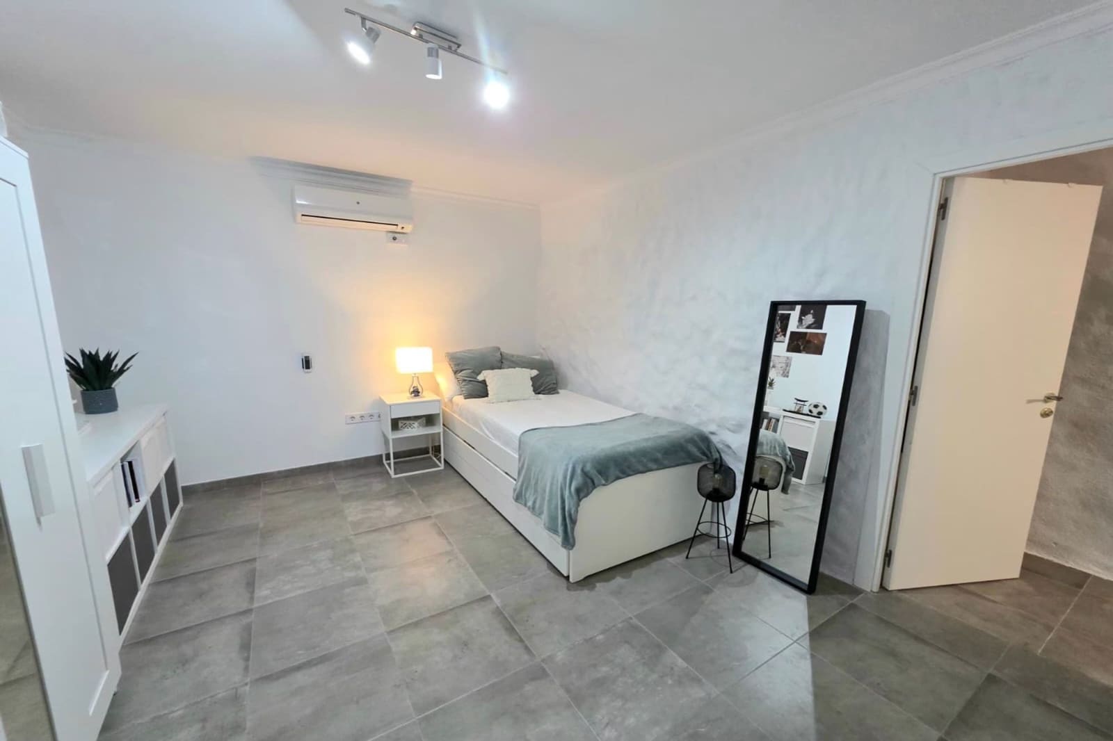 4 chambre Maison de Ville à vendre à Fuengirola avec piscine - 1 295 000 € (Ref: 9699244)