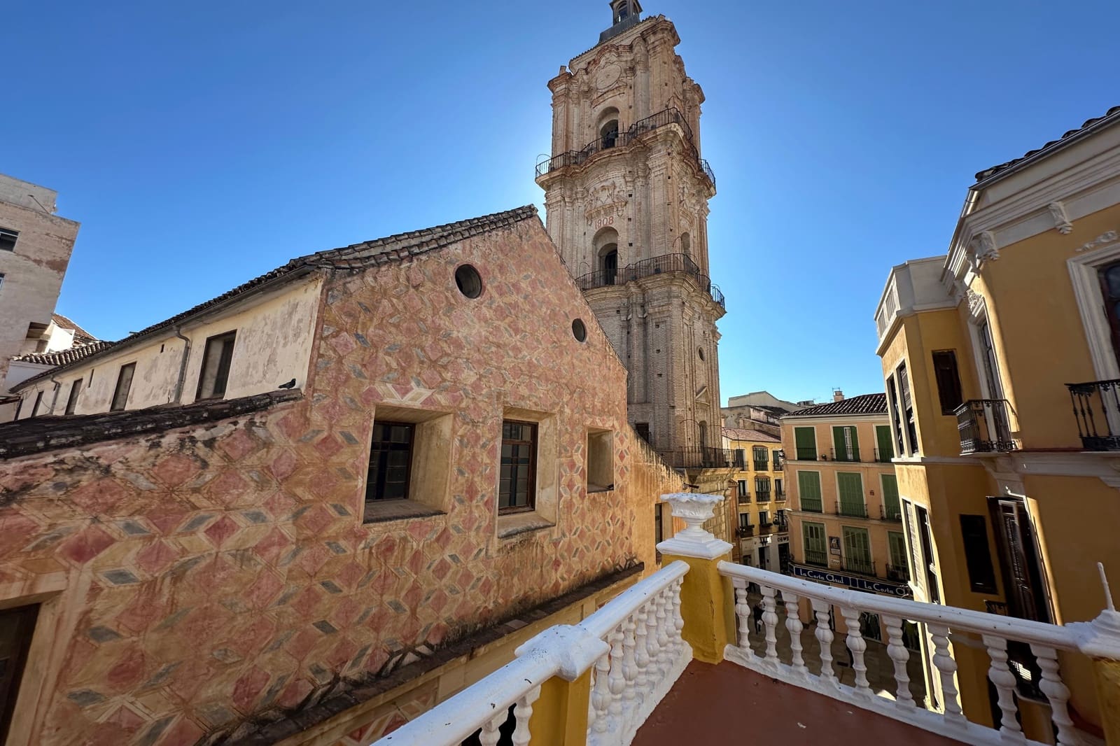 Omakotitalo myytävänä paikassa Malaga kaupunki - 1 295 000 € (Ref: 9699783)