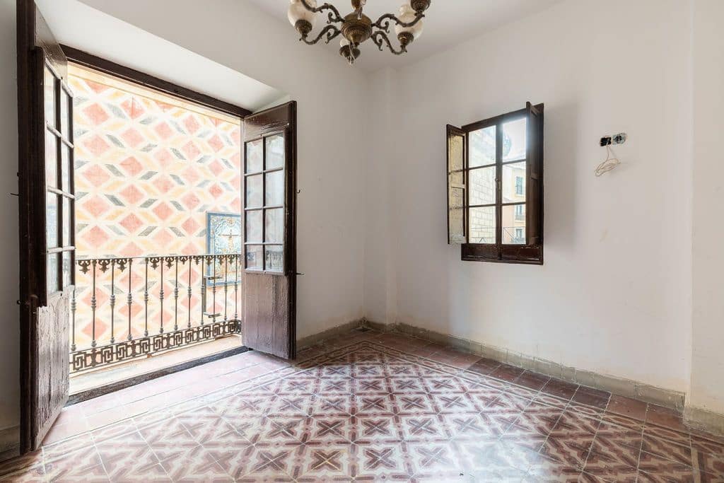 Byhus til salg i Malaga by - € 1.295.000 (Ref: 9699783)