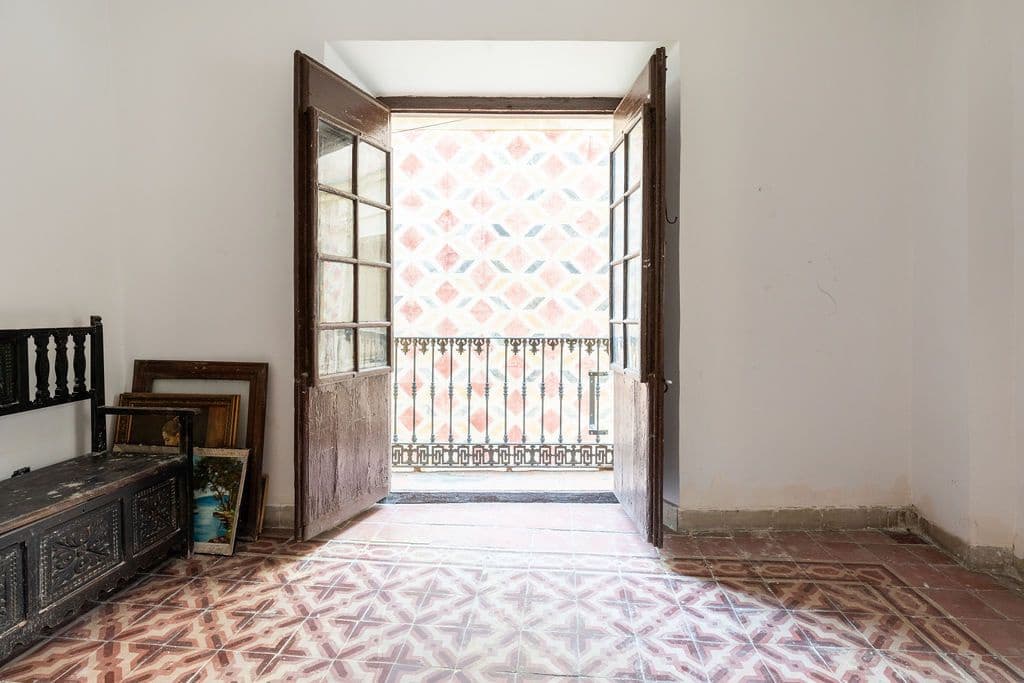 Byhus til salg i Malaga by - € 1.295.000 (Ref: 9699783)