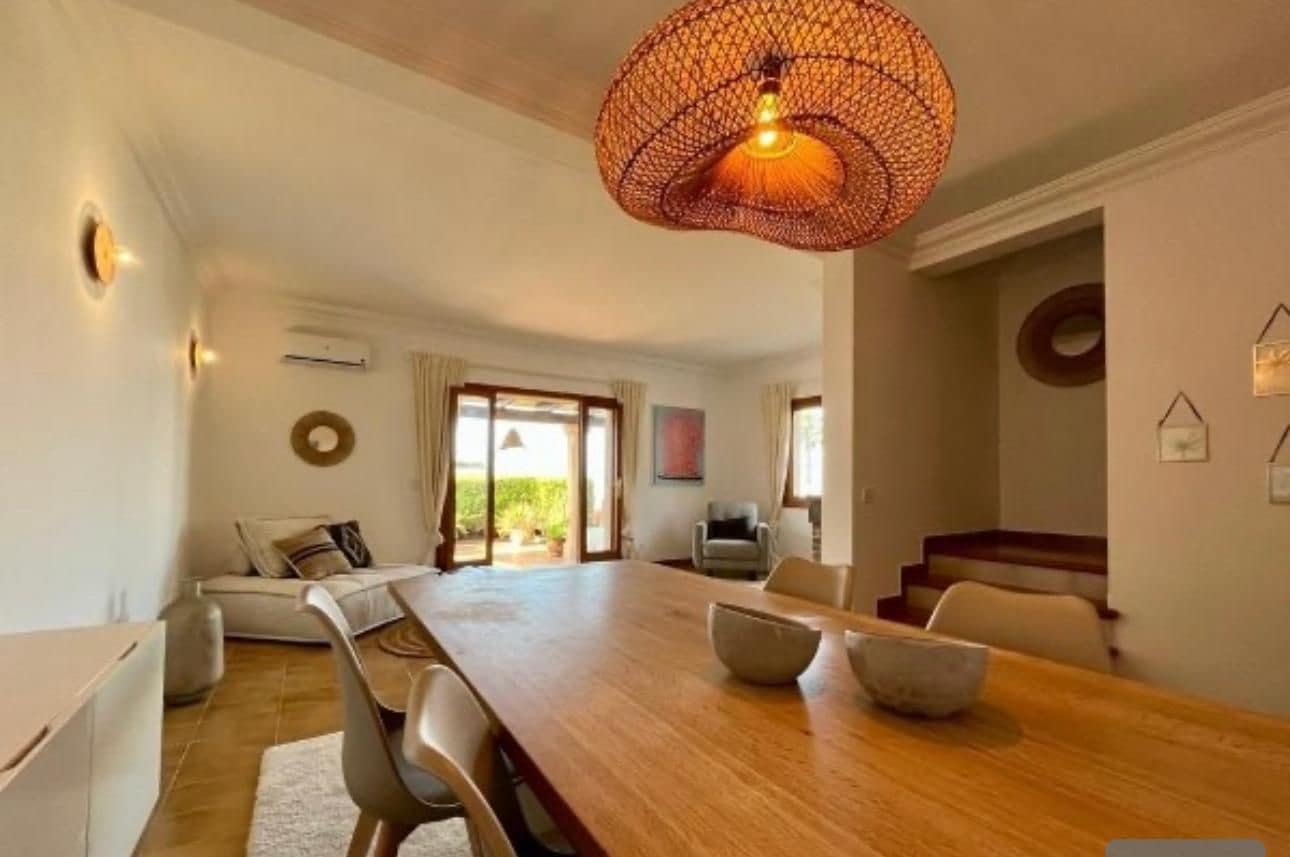 Villa te koop in Llucmajor met zwembad - € 1.150.000 (Ref: 9699784)