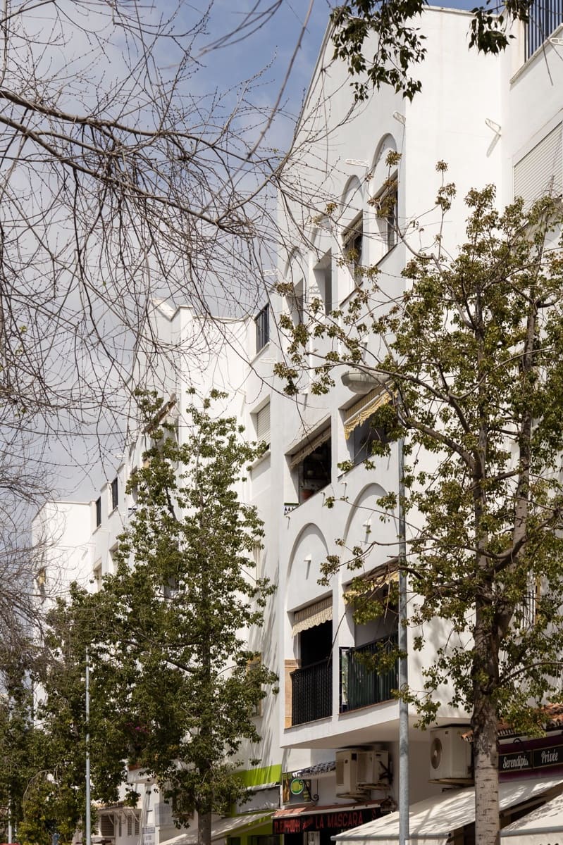 Gewerbe zu verkaufen in San Pedro de Alcantara - 265.000 € (Ref: 9702465)