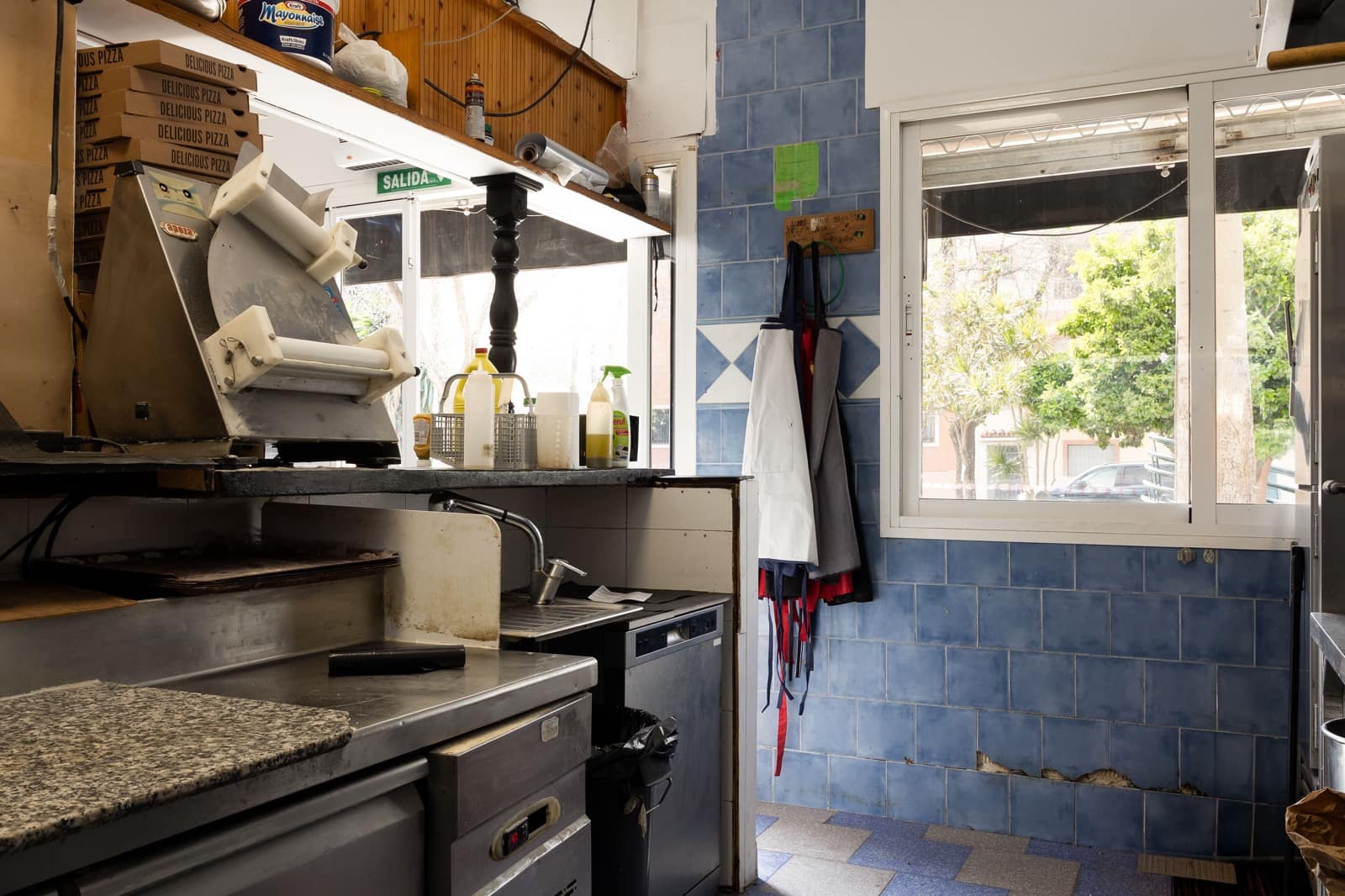 Gewerbe zu verkaufen in San Pedro de Alcantara - 265.000 € (Ref: 9702465)