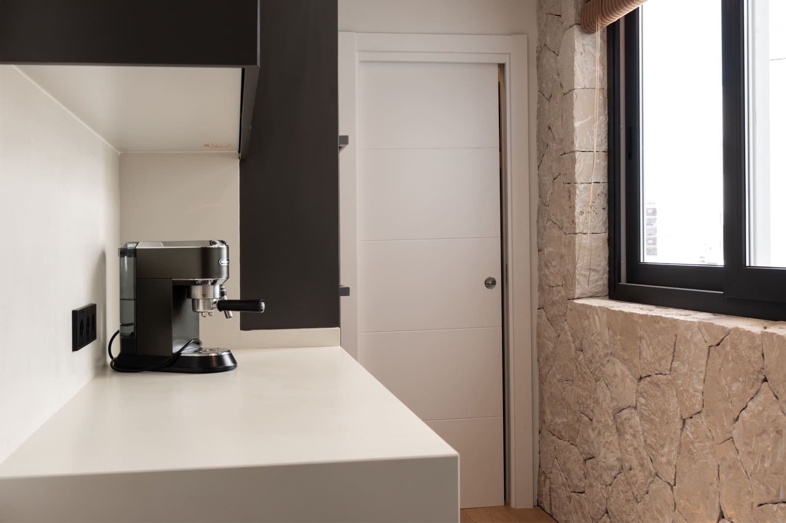 2 bedroom Apartment for sale in Palma de Mallorca - € 615,000 (Ref: 9707947)