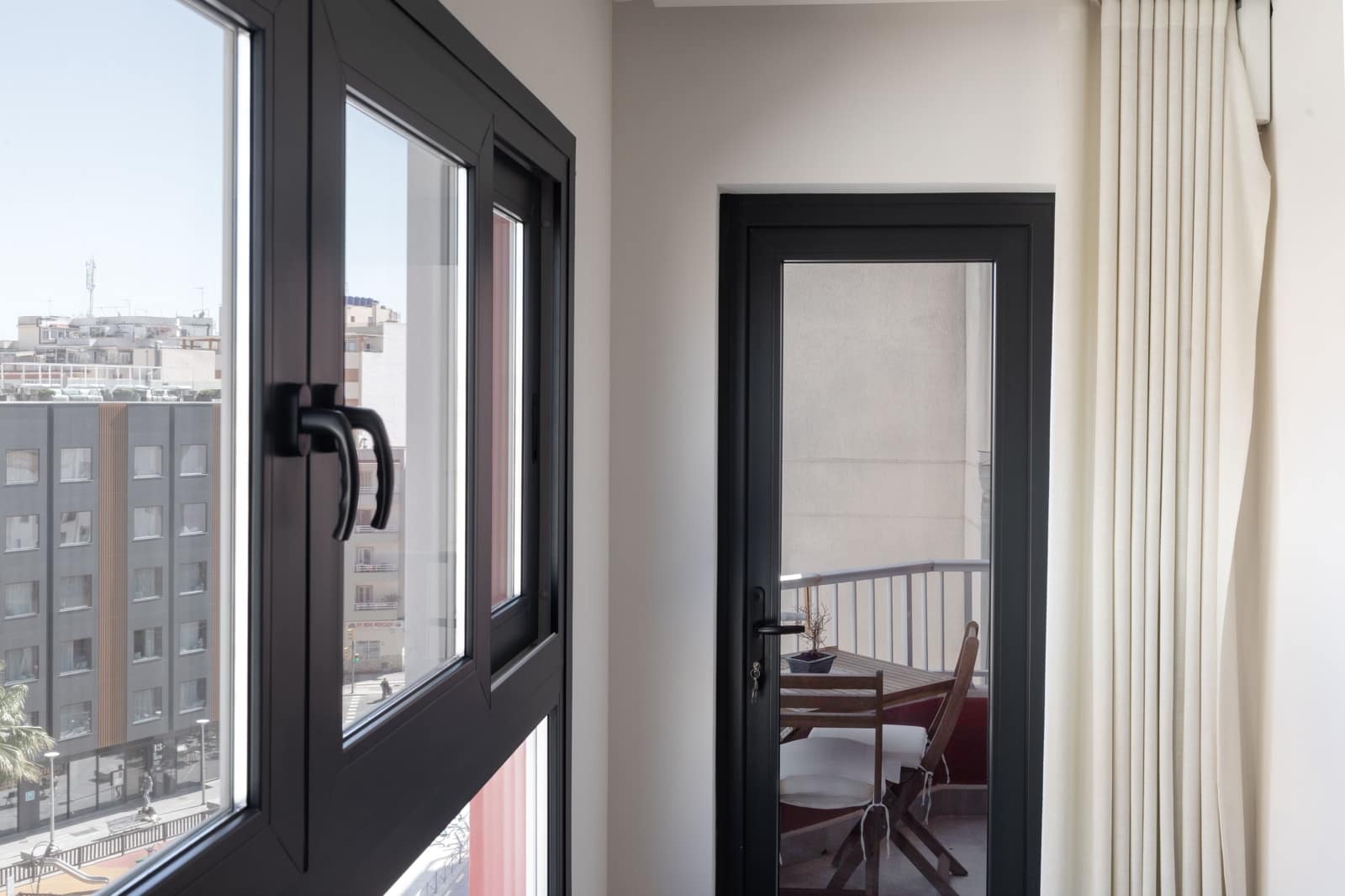 2 bedroom Apartment for sale in Palma de Mallorca - € 615,000 (Ref: 9707947)