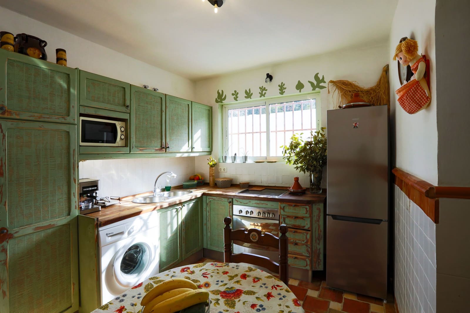 3 bedroom Townhouse for sale in Alhaurin de la Torre with pool - € 890,000 (Ref: 9713865)