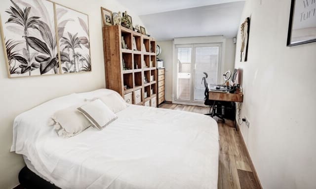 3 makuuhuone Huoneisto myytävänä paikassa Benalmádena mukana uima-altaan - 774 000 € (Ref: 9715455)