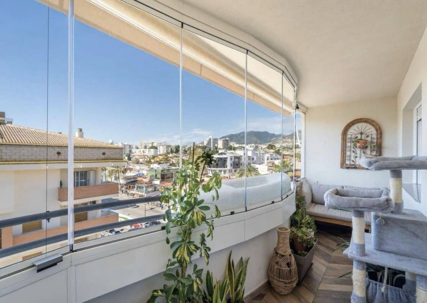 3 bedroom Apartment for sale in Benalmadena with pool - € 774,000 (Ref: 9715455)