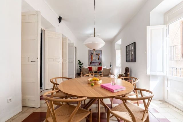 8 sypialnia Dom na sprzedaż w La Goleta, Miasto Málaga - 1 749 000 € (Ref: 9715607)