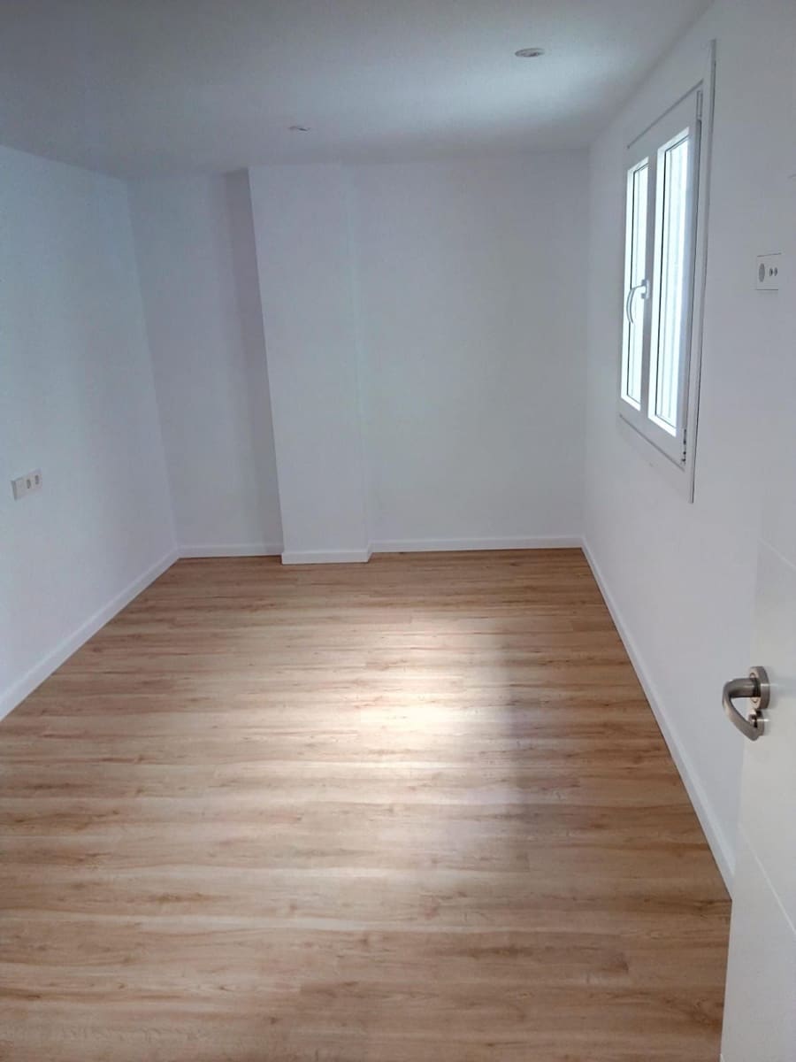 3 bedroom Apartment for rent in Palma de Mallorca - € 3,000 (Ref: 9716665)