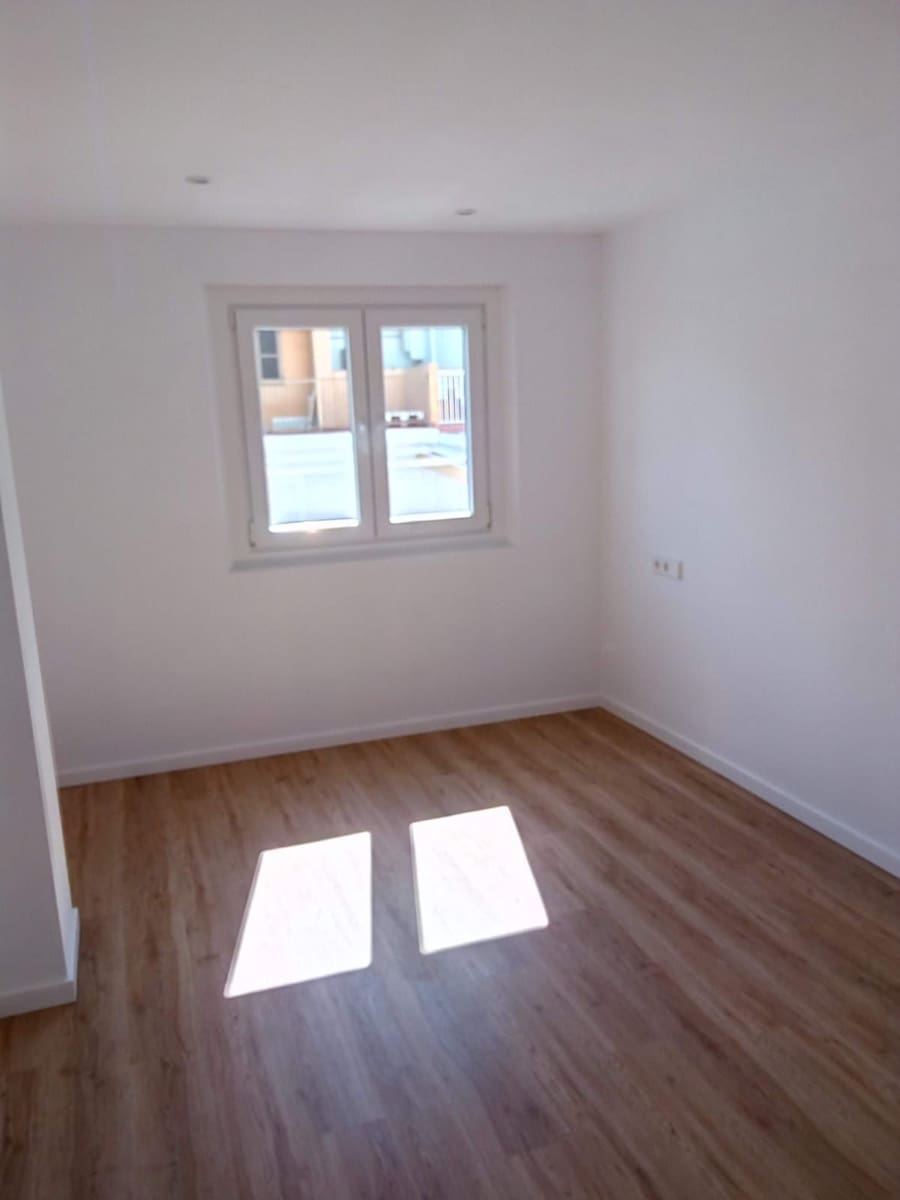 3 bedroom Apartment for rent in Palma de Mallorca - € 3,000 (Ref: 9716665)