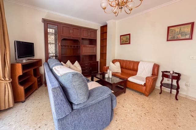 3 chambre Appartement à vendre à Centro ciudad, Fuengirola - 240 000 € (Ref: 9716748)
