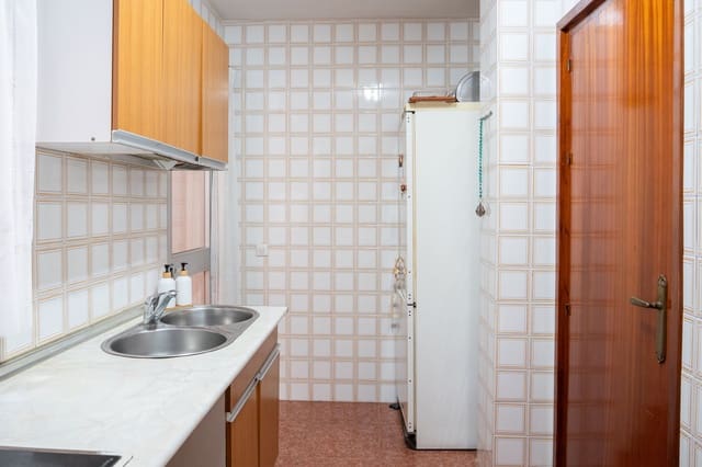 3 chambre Appartement à vendre à Centro ciudad, Fuengirola - 240 000 € (Ref: 9716748)