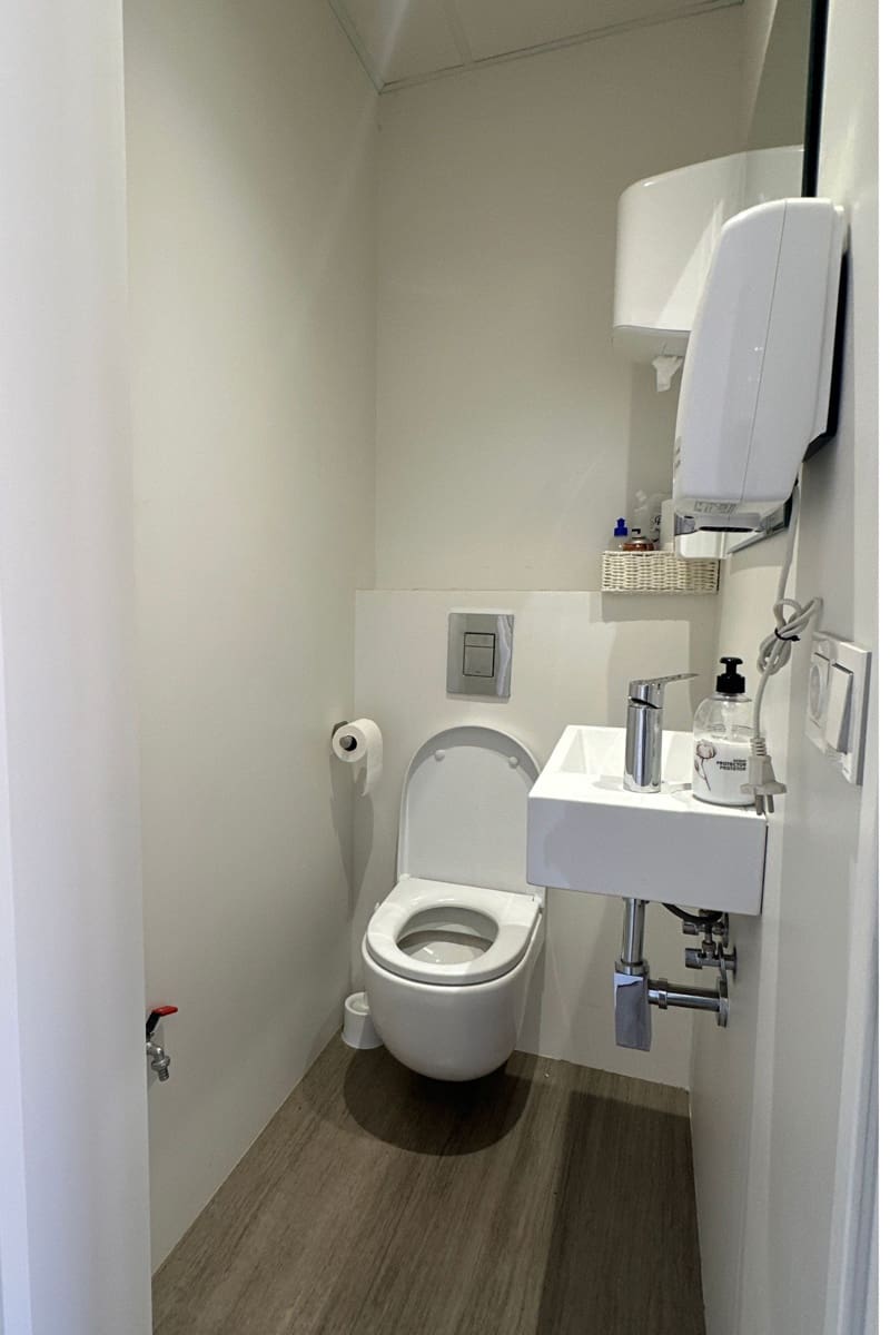 Commercial for sale in Benalmadena - € 320,000 (Ref: 9719201)