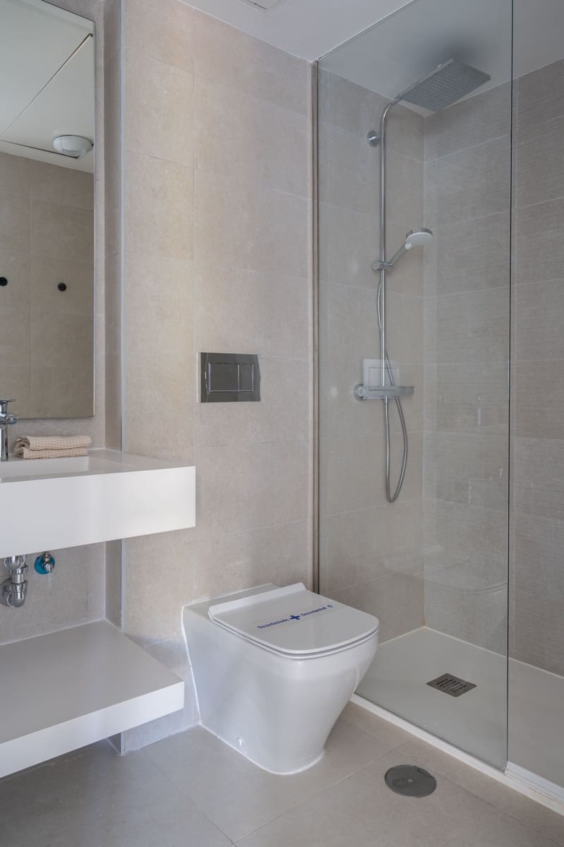 2 bedroom Apartment for sale in Mijas Costa with pool - € 520,000 (Ref: 9719777)