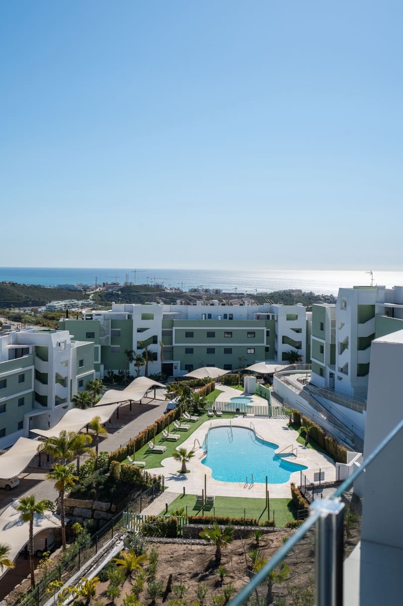 2 bedroom Apartment for sale in Mijas Costa with pool - € 520,000 (Ref: 9719777)